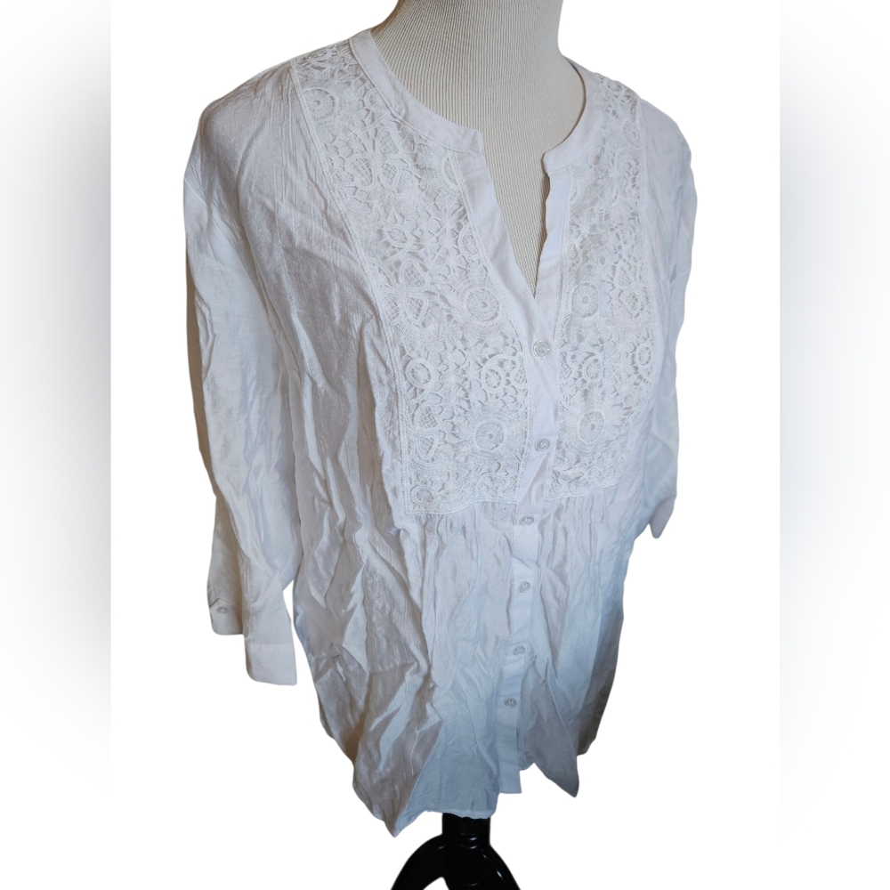Grand & Greener Elegant White Lace Women's Top Size XL